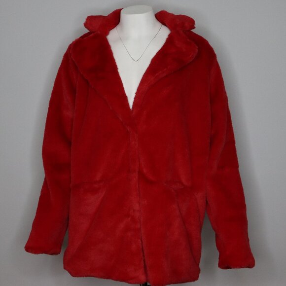 Red Plush Teddy Coat – Cozy & Chic Winter Statement - Picture 1 of 1